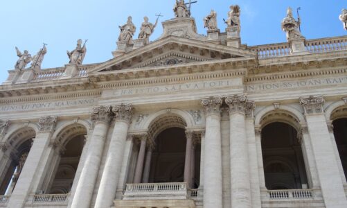 Bazilika sv. Jana v Lateráně má dnes svátek. Vydejte se na virtuální prohlídku