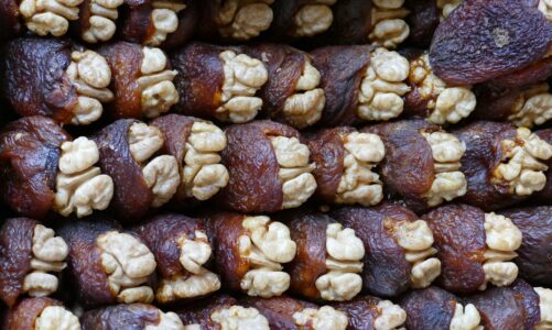 Tip na nepečené cukroví: sušené fíky plněné vlašskými ořechy