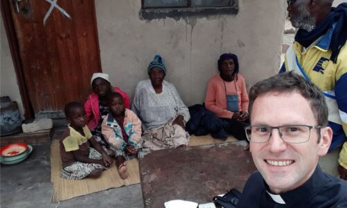 Koncert v poutním kostele v Klokotech u Tábora podpoří misie Misionářů oblátů v africkém Zimbabwe